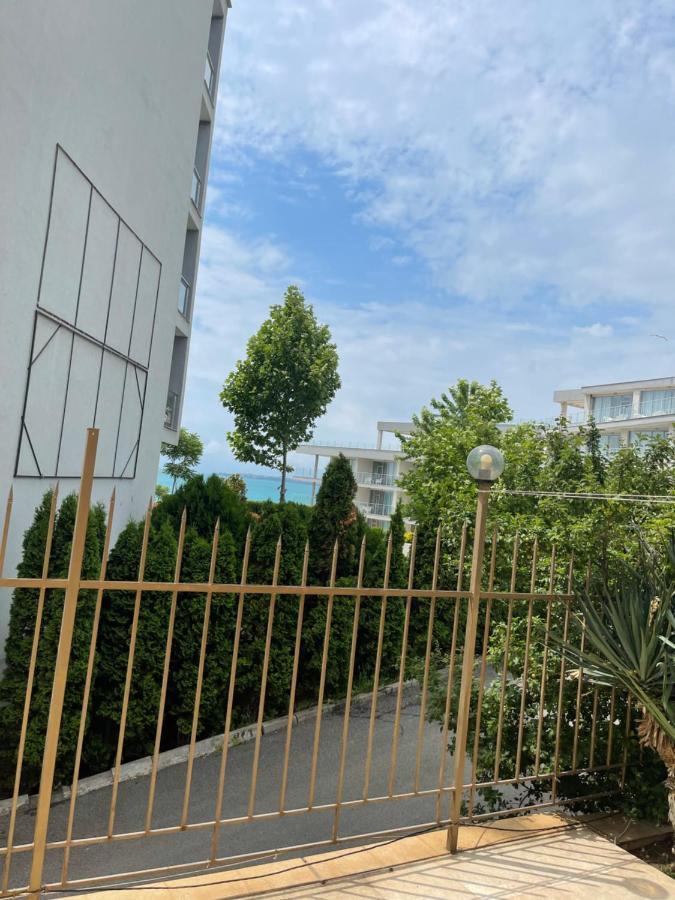 Le Premiere Randevu Apartment Sveti Vlas Luaran gambar