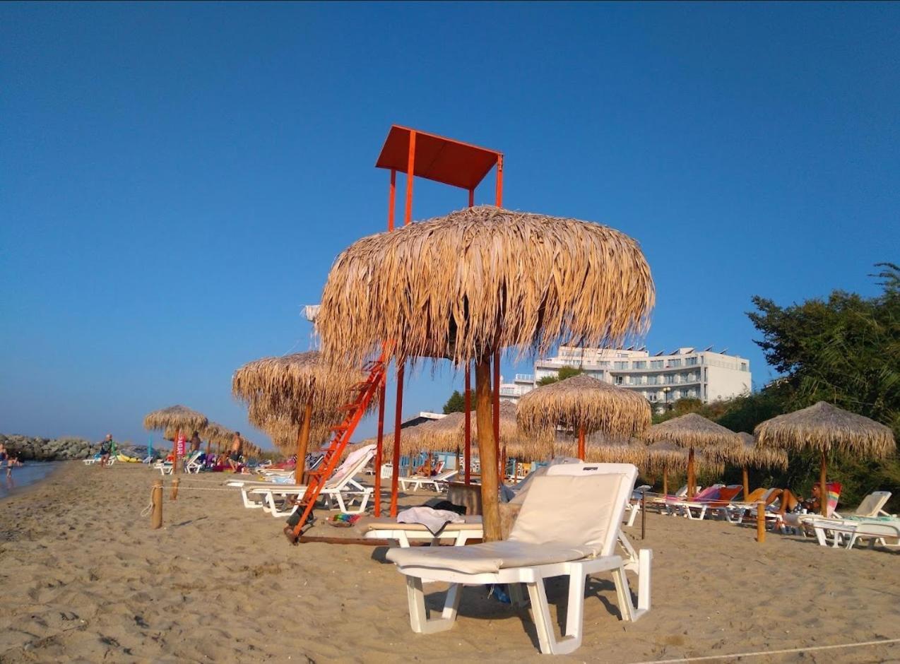 Le Premiere Randevu Apartment Sveti Vlas Luaran gambar